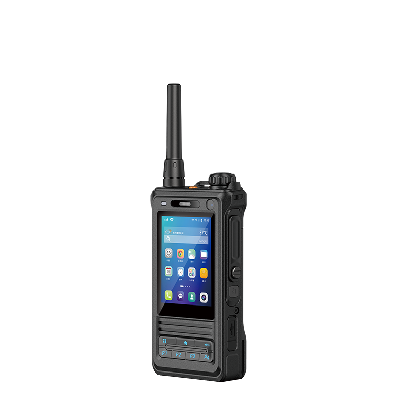 4G、5G大屏智能公網對講機的快充充電器對對講機電池的影響